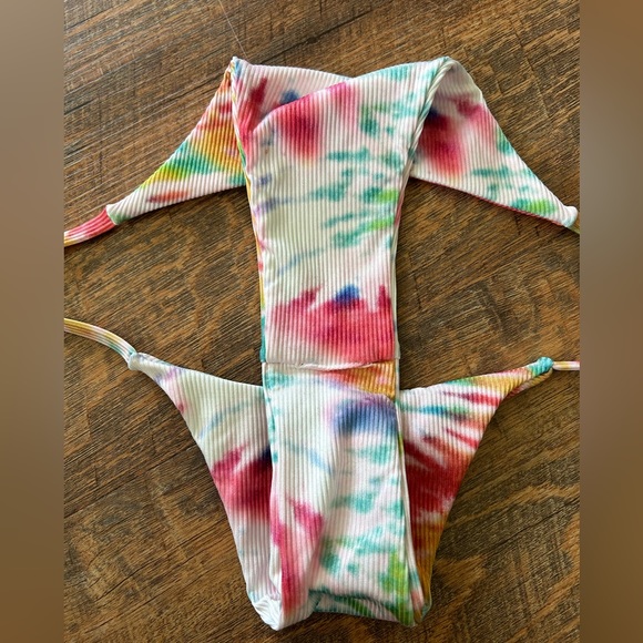 Zaful Tie-Dye Bikini Bottom - Picture 4 of 5